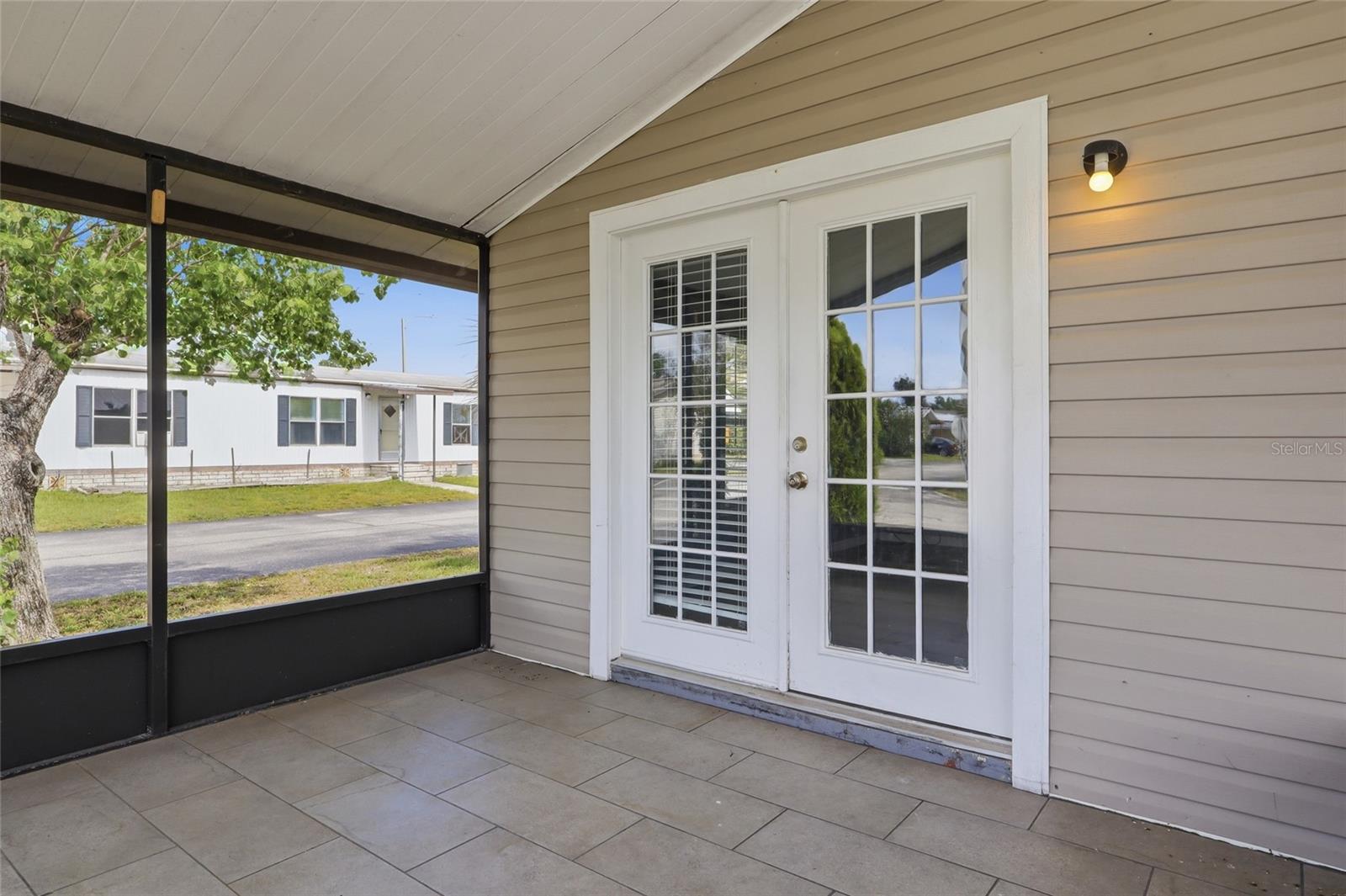 SANDALWOOD MOBILE HOME - Residential