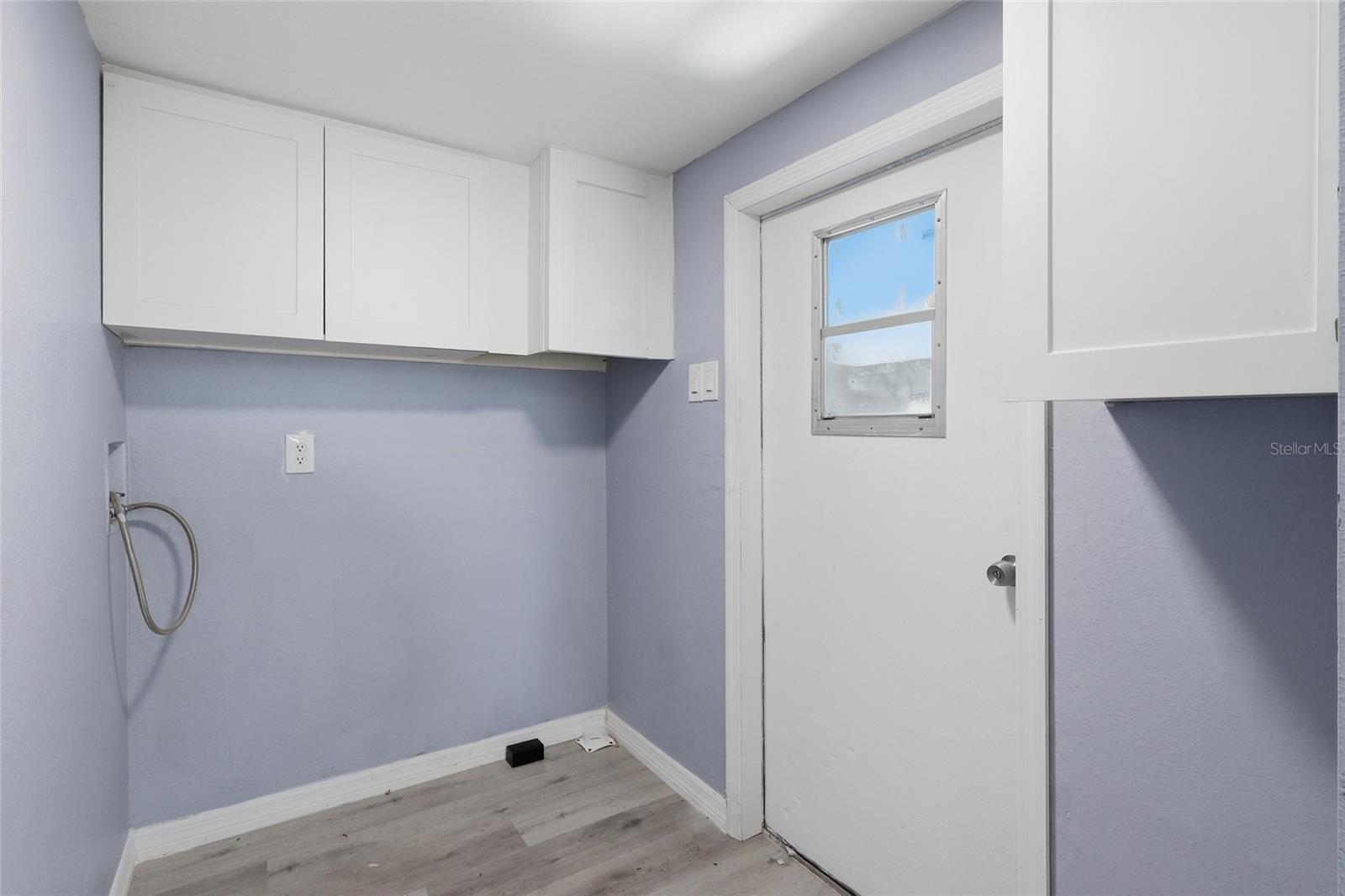 SANDALWOOD MOBILE HOME - Residential