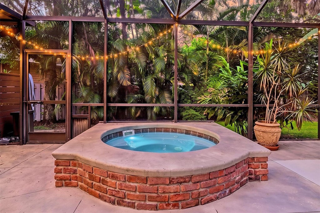 Photo of 2640 Mapleloft Lane, Sarasota, FL 34232 (MLS # A4706273)