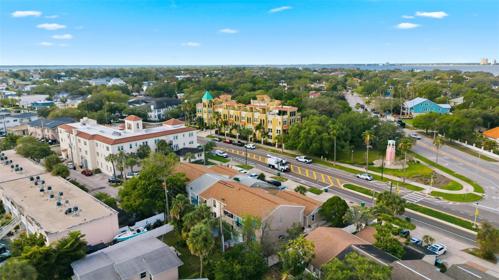 DAVIS ISLANDS PB10 PG52 TO 57 - Residential