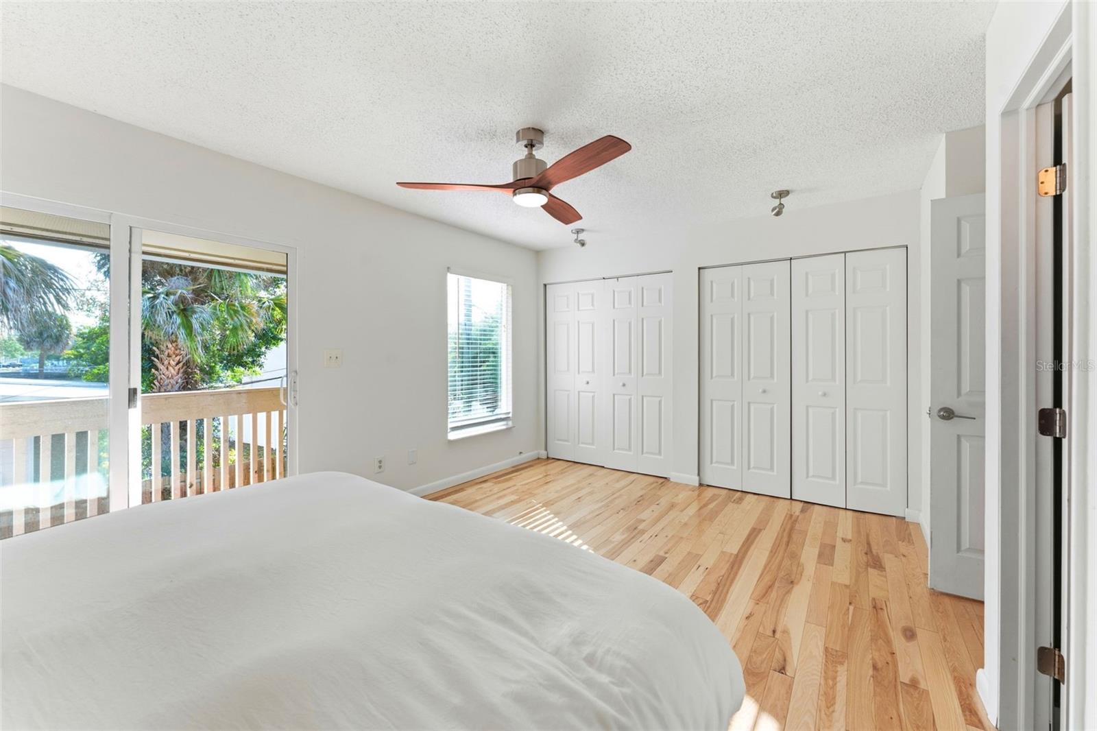 DAVIS ISLANDS PB10 PG52 TO 57 - Residential