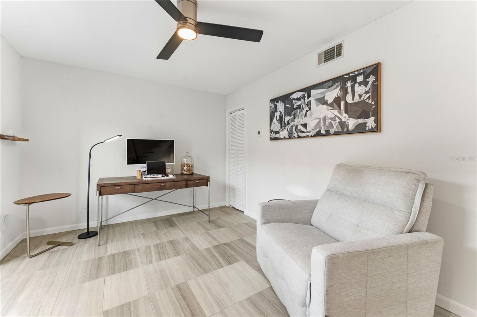 DAVIS ISLANDS PB10 PG52 TO 57 - Residential