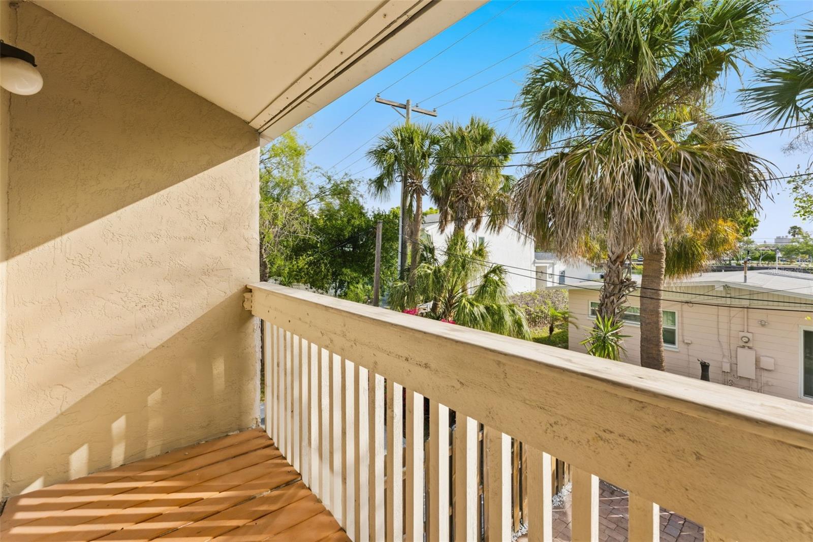 DAVIS ISLANDS PB10 PG52 TO 57 - Residential