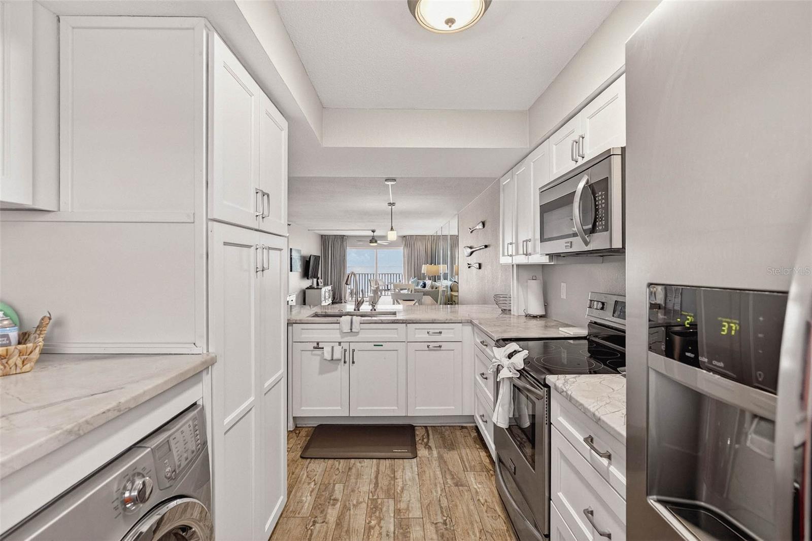 KIMA CONDO - Residential
