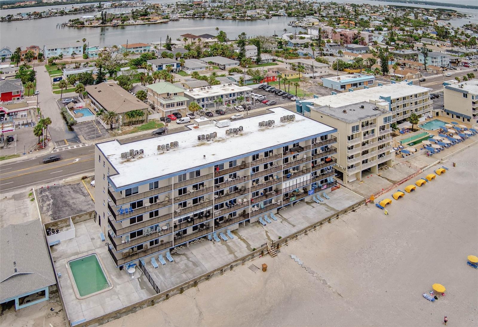 KIMA CONDO - Residential