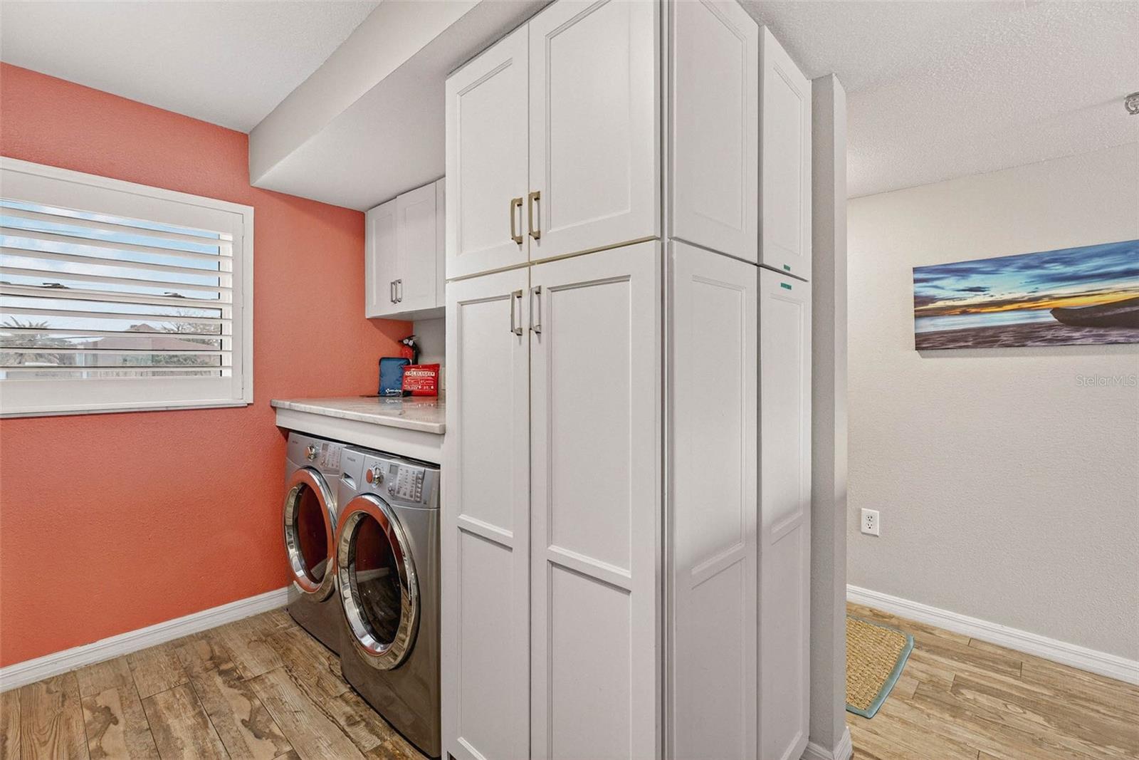 KIMA CONDO - Residential