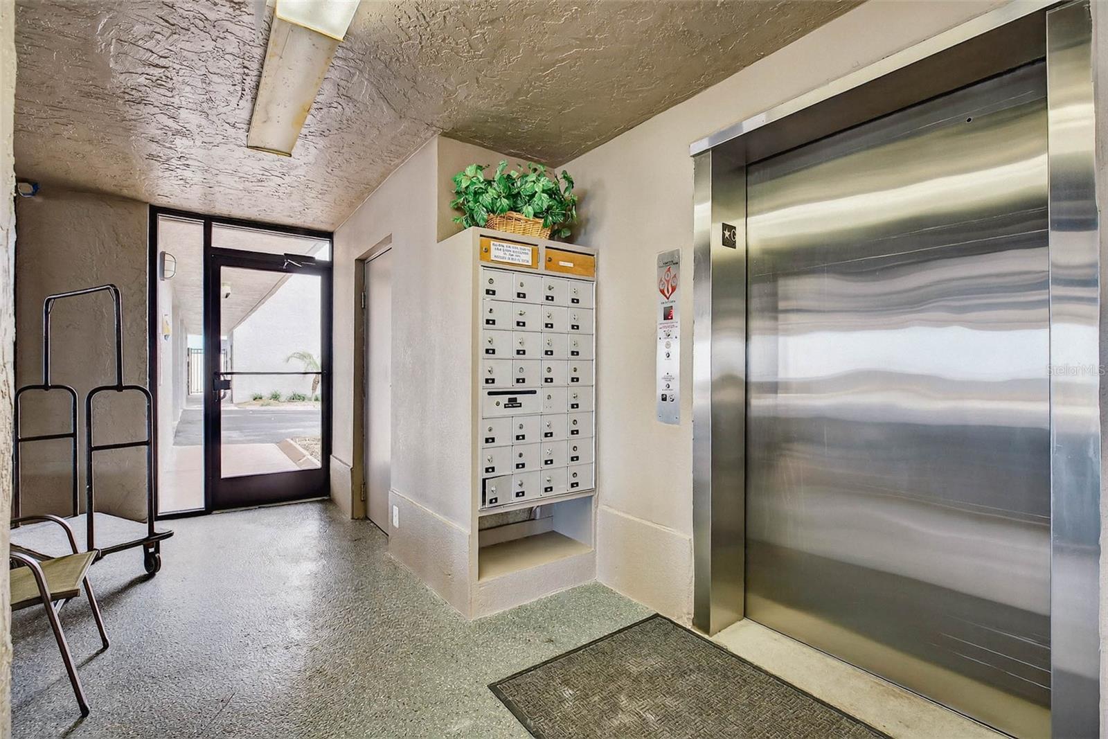 KIMA CONDO - Residential