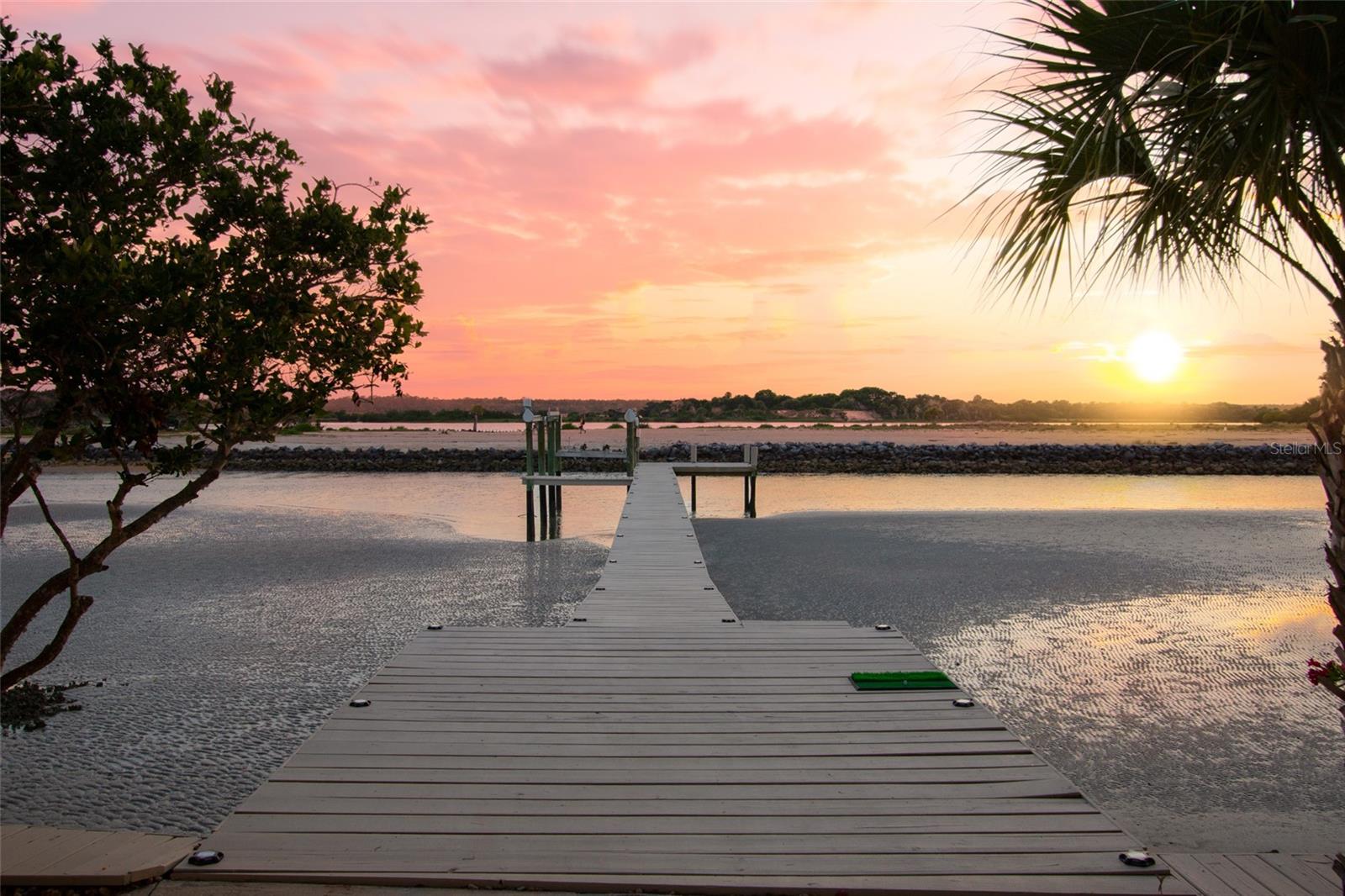 BARRATARIA ISLAND - Residential