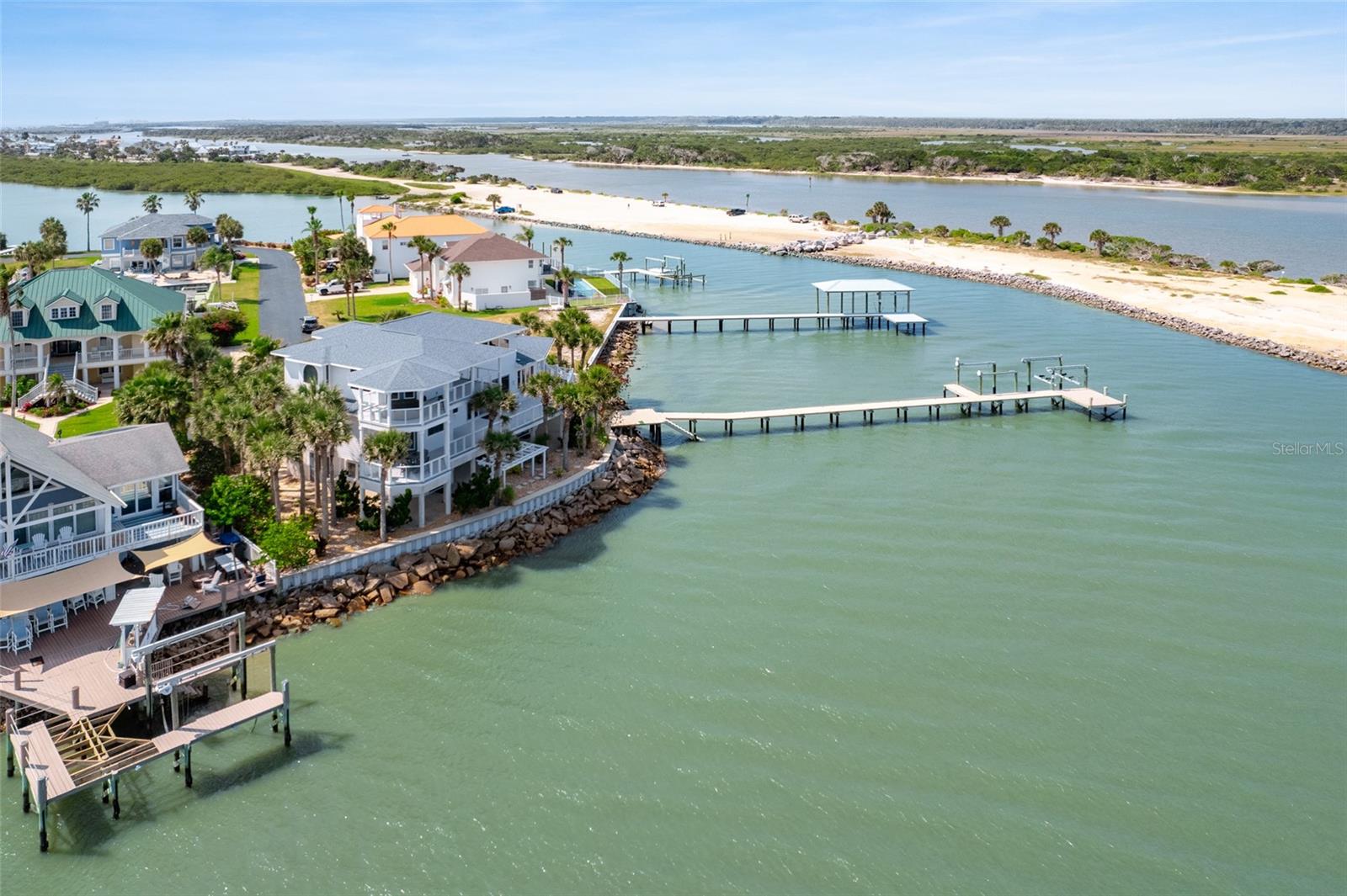 BARRATARIA ISLAND - Residential