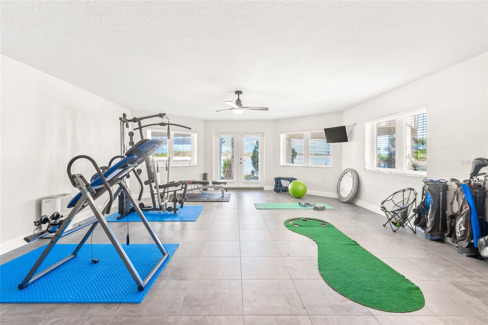 BARRATARIA ISLAND - Residential