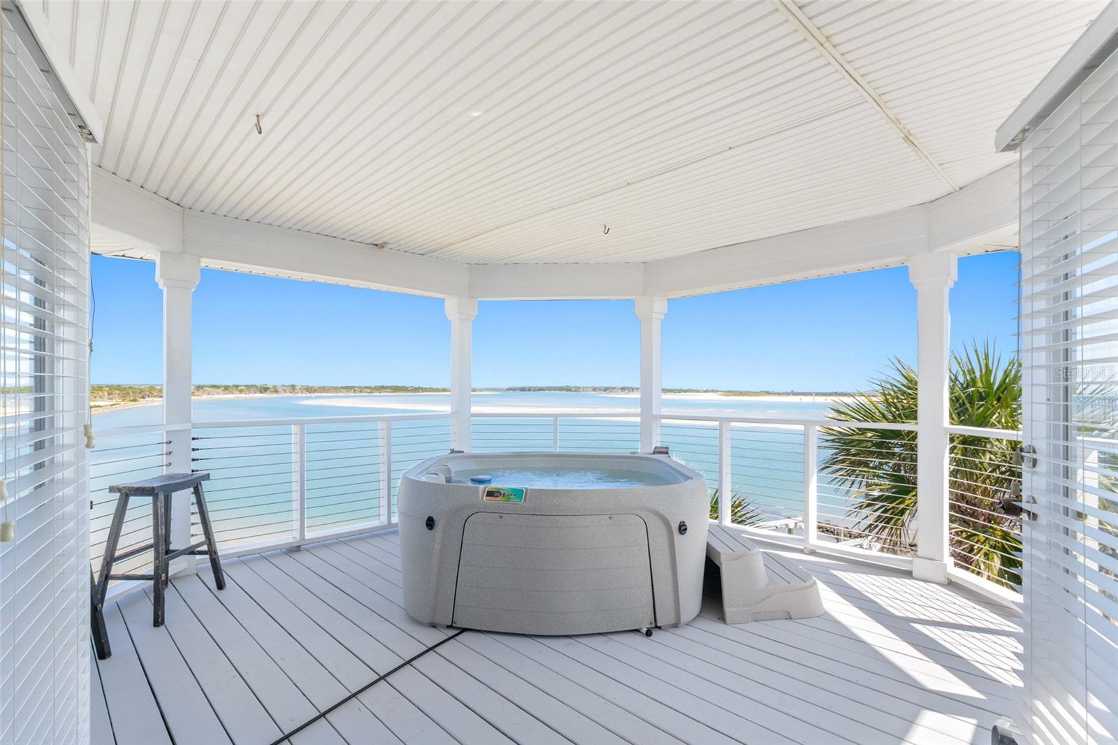 BARRATARIA ISLAND - Residential