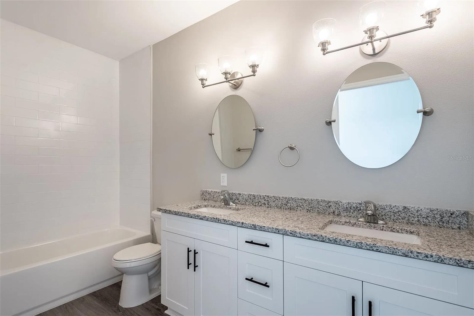 WHITNEY TWNHMS - Residential Lease