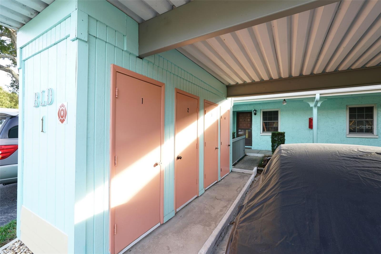 WOODLAND VILLAS CONDO 1 - Residential