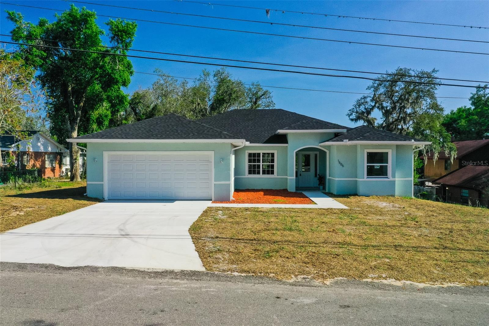 WHITEHURST MANOR - Residential