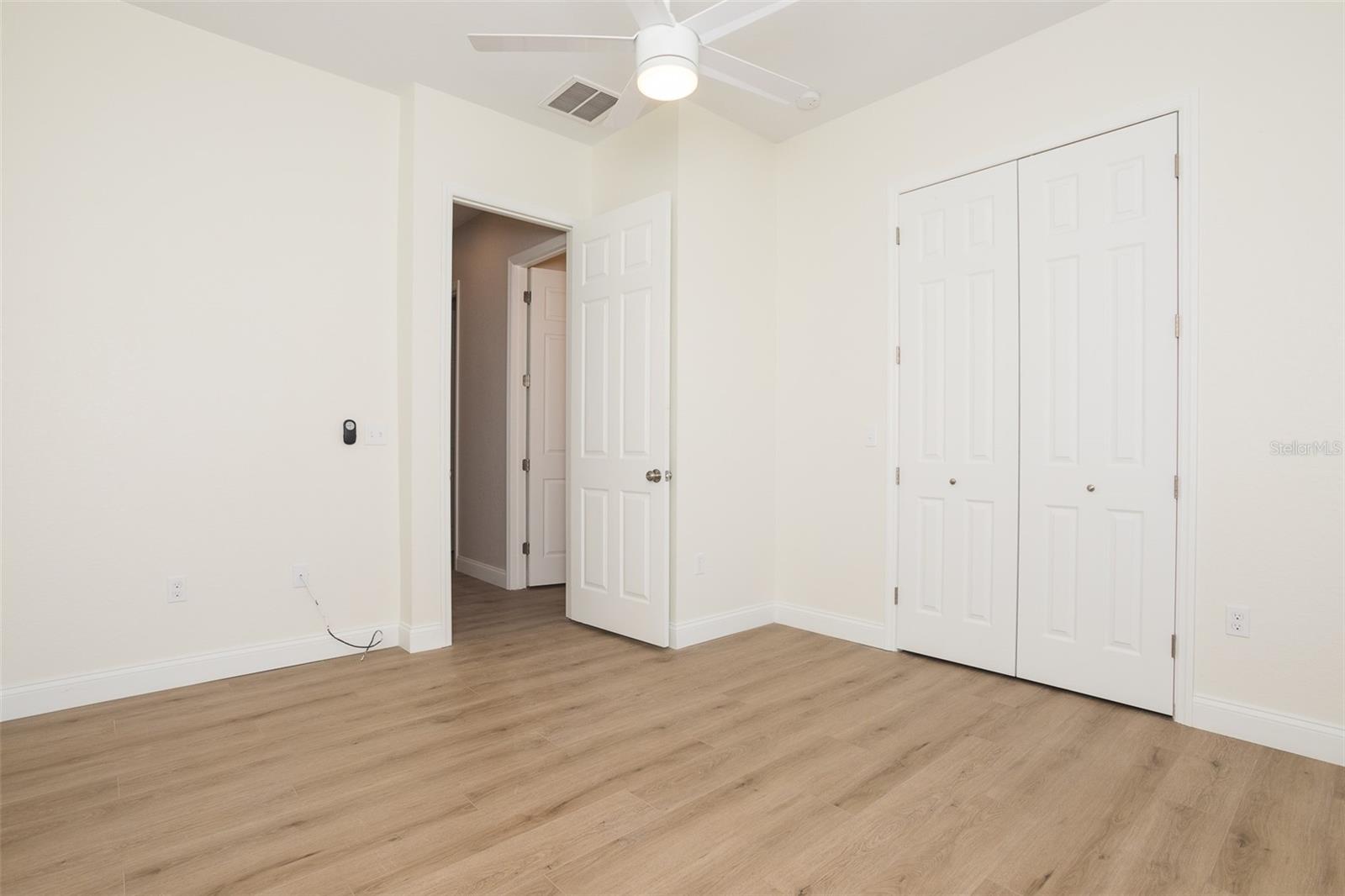 WHITEHURST MANOR - Residential