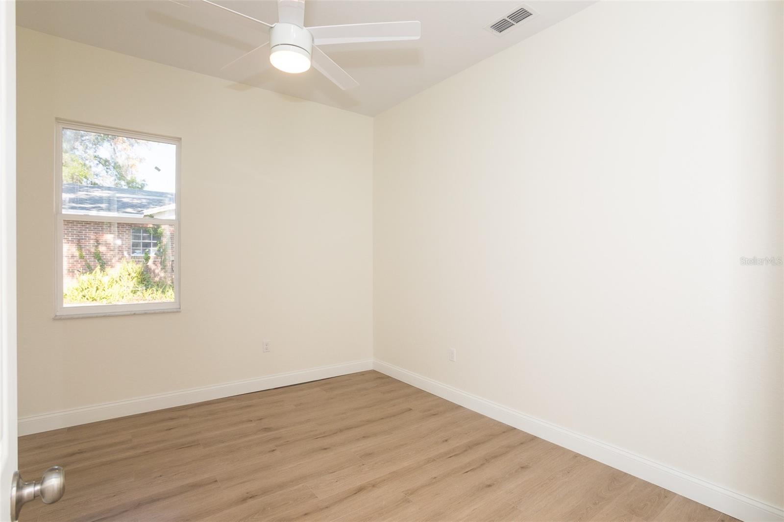 WHITEHURST MANOR - Residential