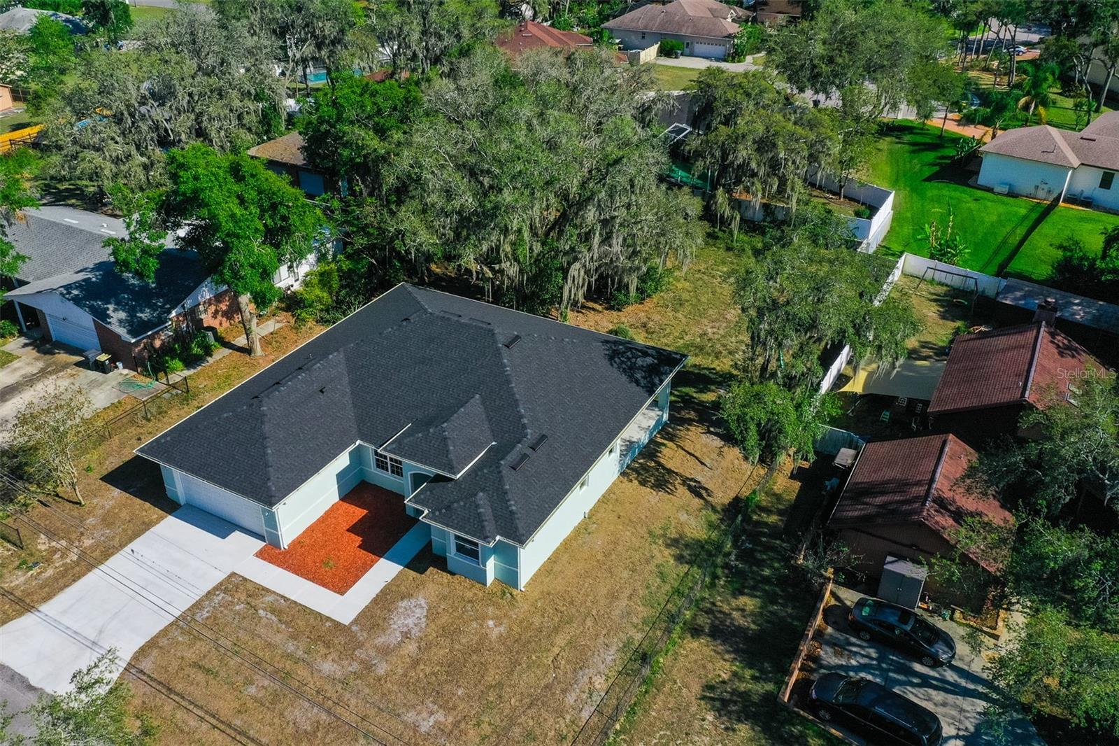 WHITEHURST MANOR - Residential