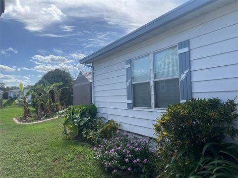 A home in LAKELAND