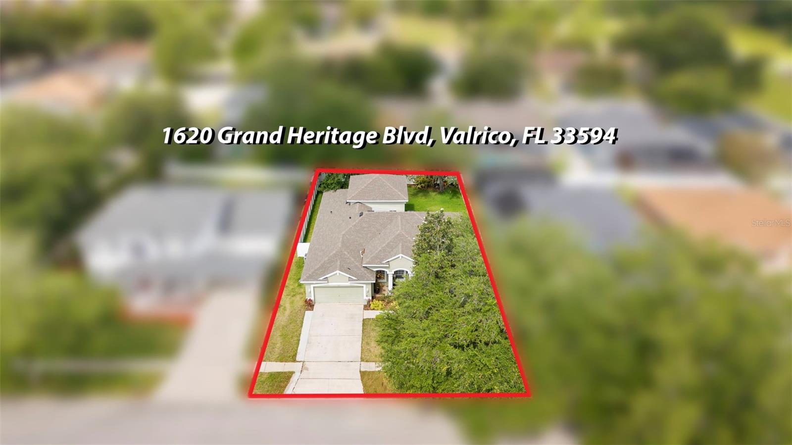 VALRICO LAKE - Residential