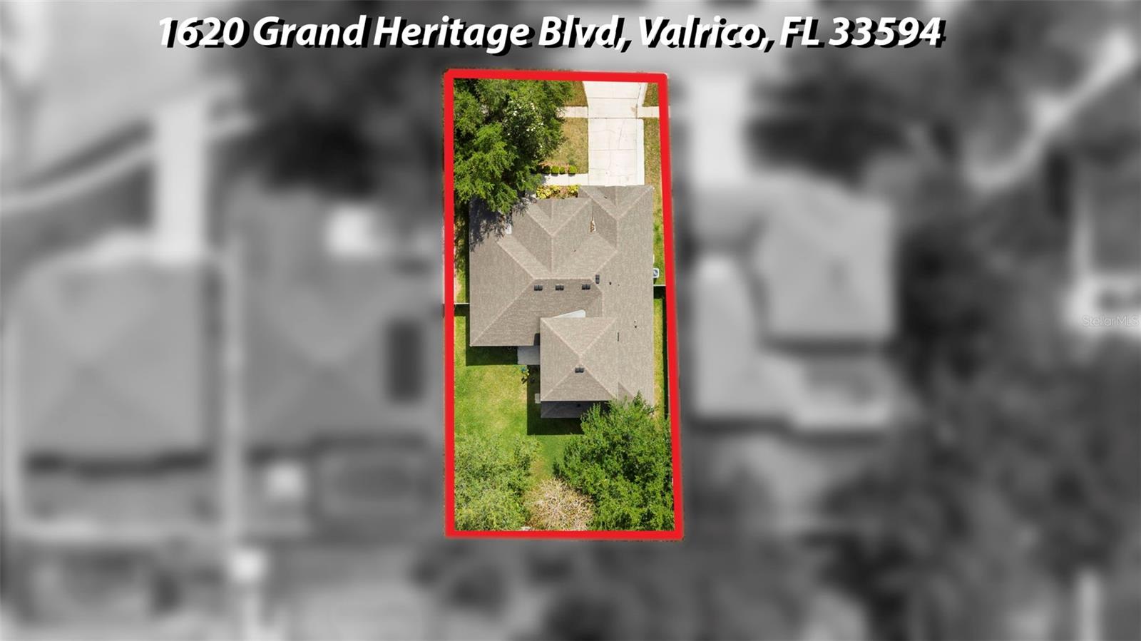 VALRICO LAKE - Residential