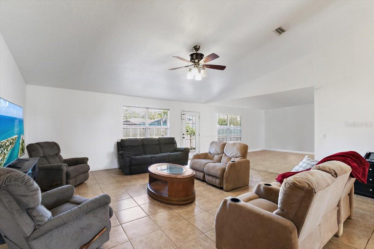 PALM COAST SEC 33 - Residential