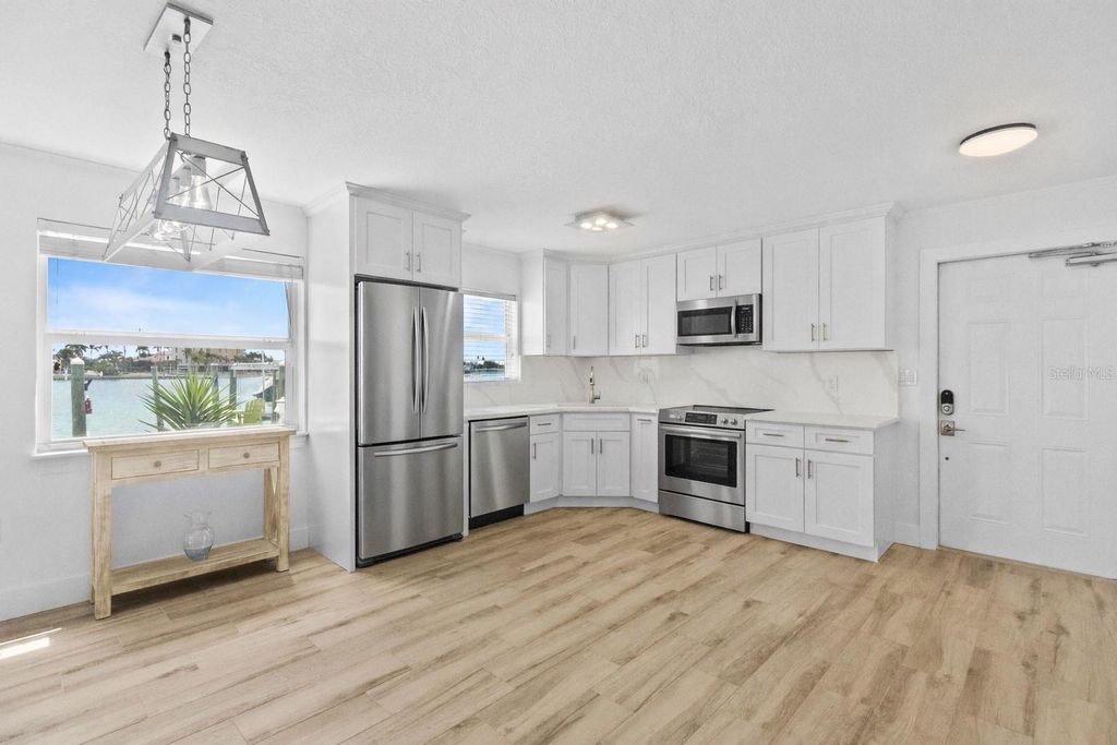 Photo of 245 104th Avenue #5, Treasure Island, FL 33706 (MLS # TB8497115)