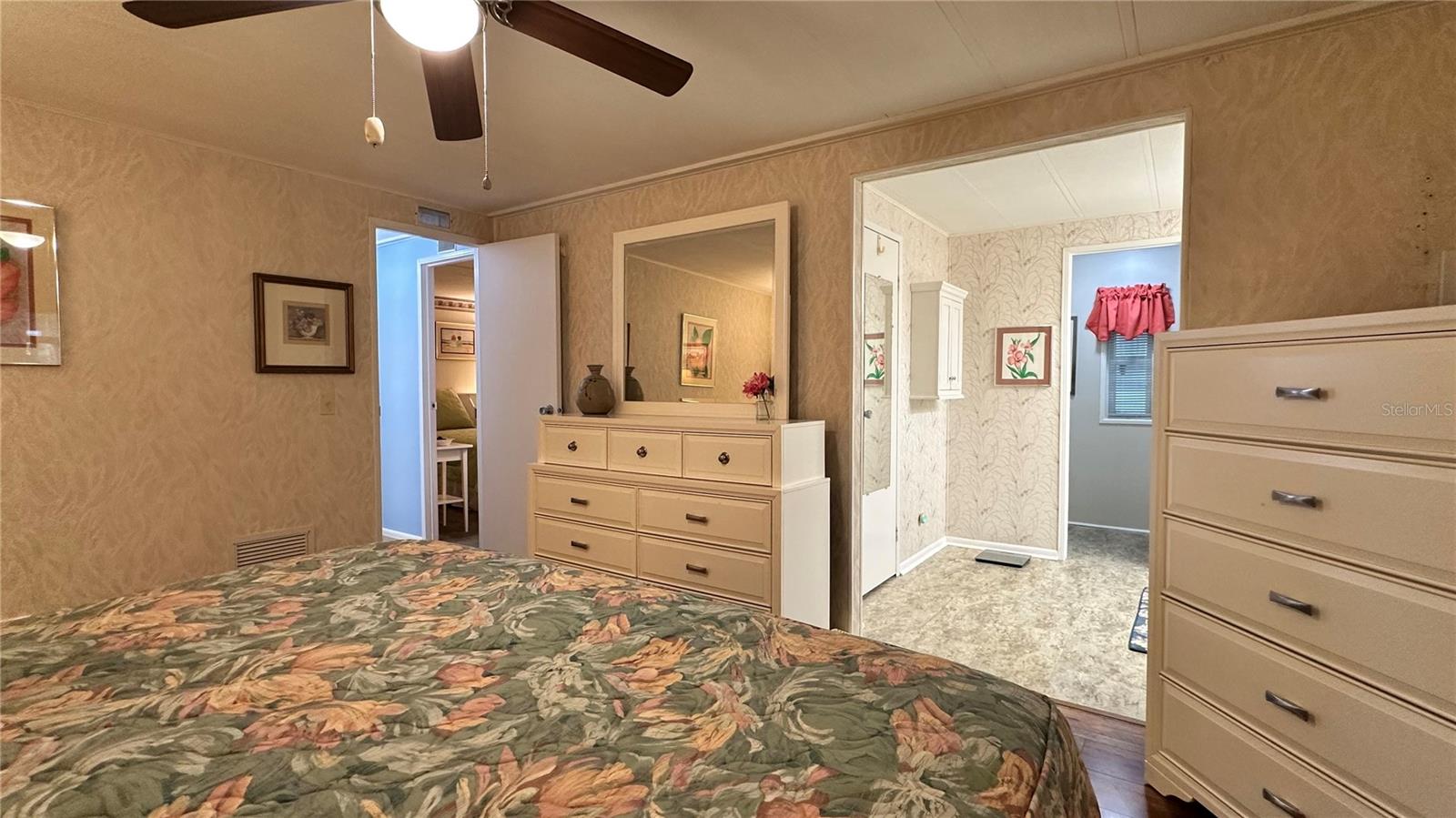 TERRA CEIA MANOR CO-OP - Residential