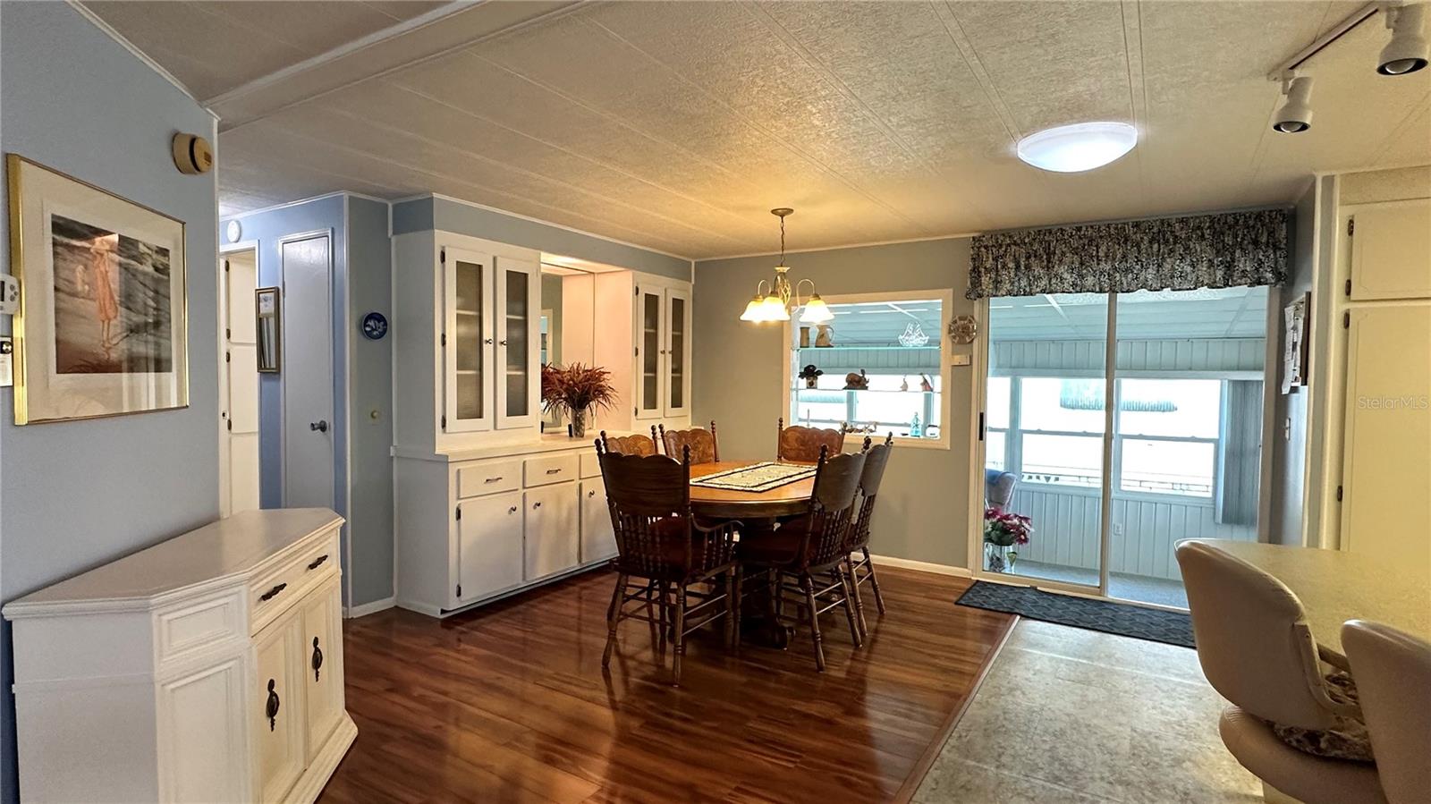 TERRA CEIA MANOR CO-OP - Residential