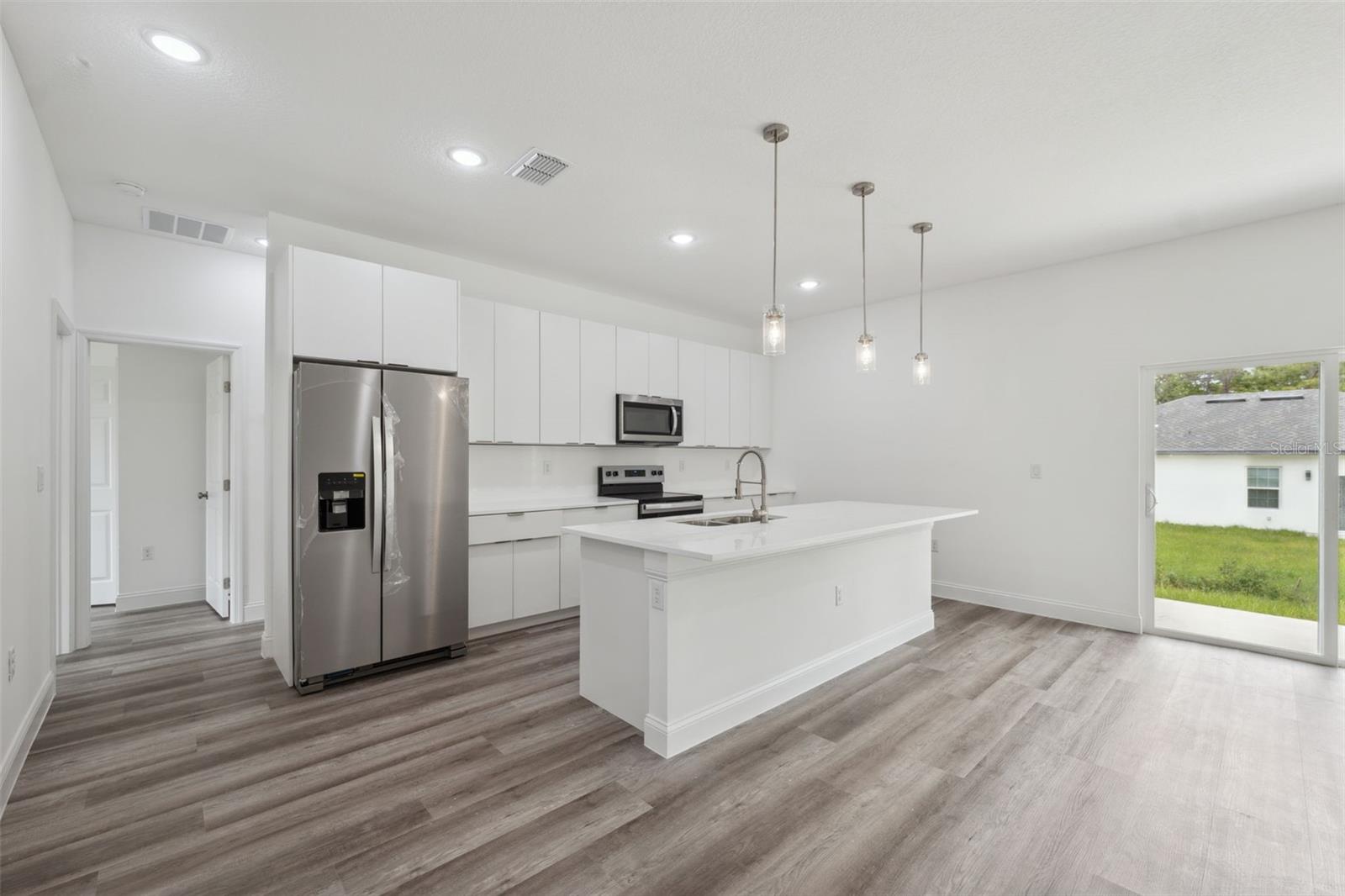 CITRUS SPGS UNIT 04 - Residential