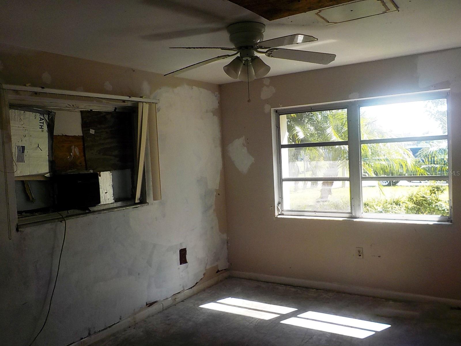 ROTONDA WEST OAKLAND HILLS - Residential