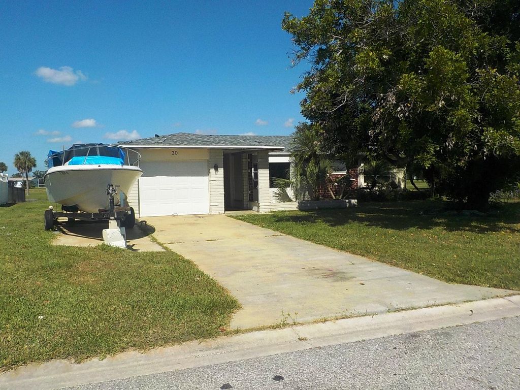 Photo of 30 Oakland Hills Court, Rotonda West, FL 33947 (MLS # C7517487)