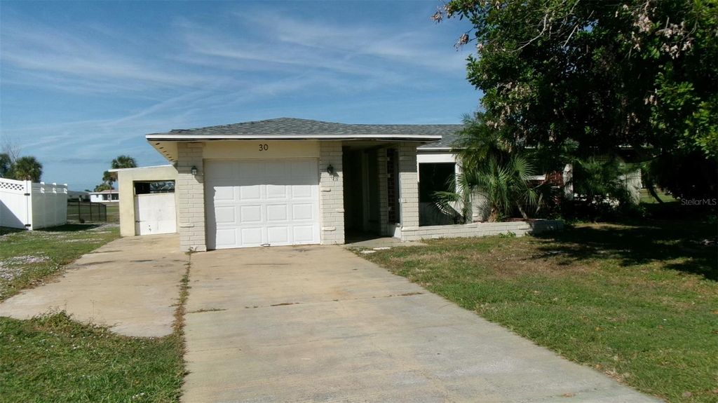 Photo of 30 Oakland Hills Court, Rotonda West, FL 33947 (MLS # C7517487)