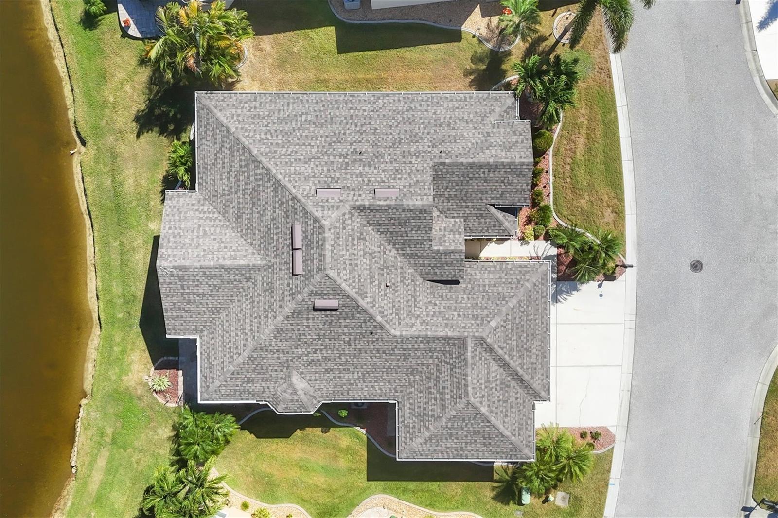 KINGS GATE PH 06 - Residential