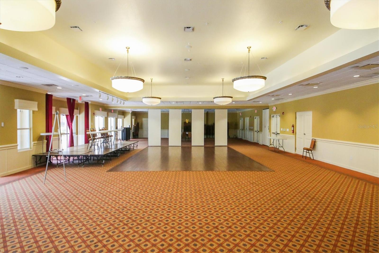 KINGS GATE PH 06 - Residential