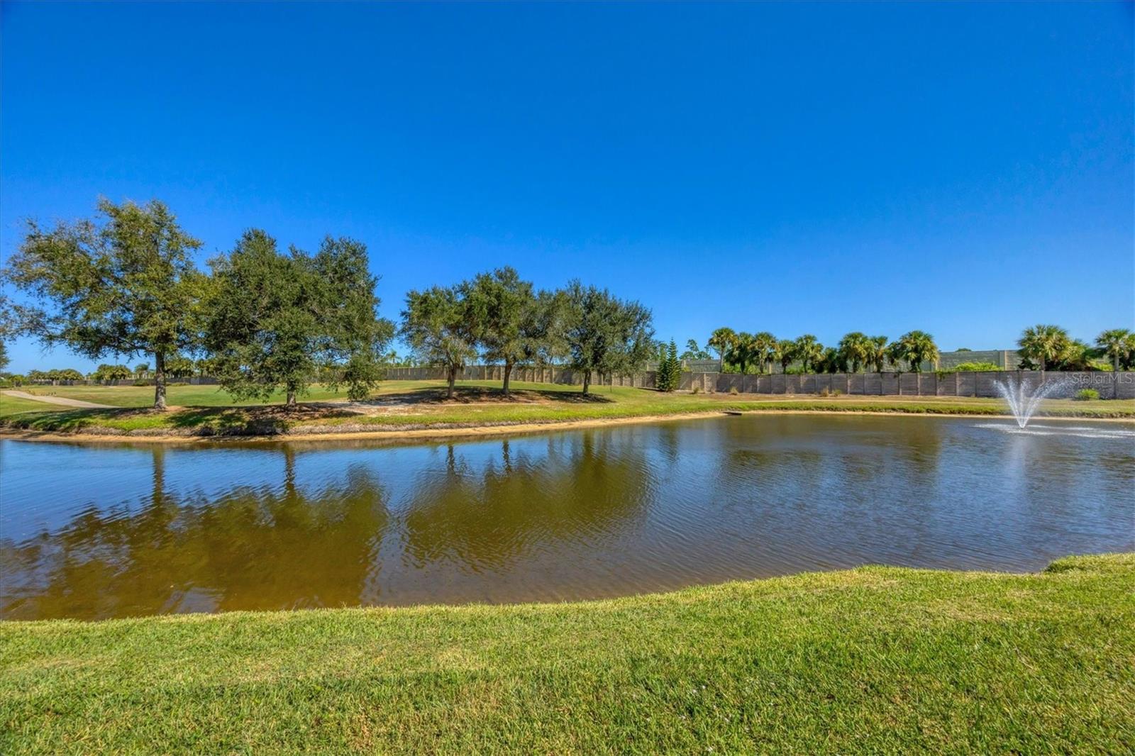 KINGS GATE PH 06 - Residential