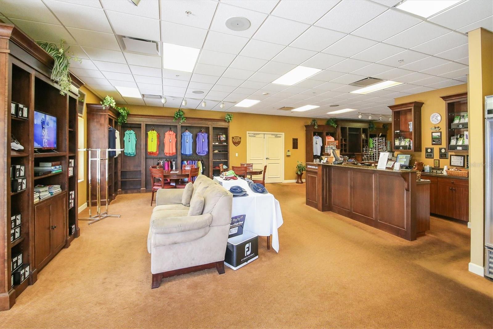 KINGS GATE PH 06 - Residential