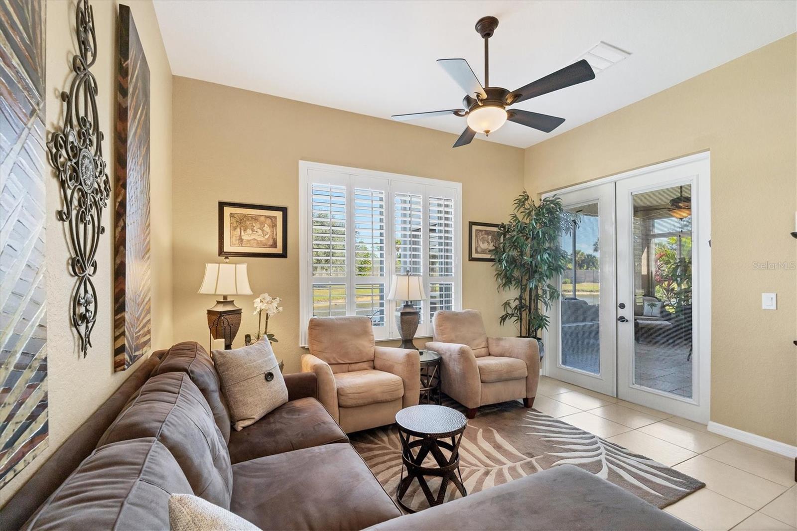 KINGS GATE PH 06 - Residential