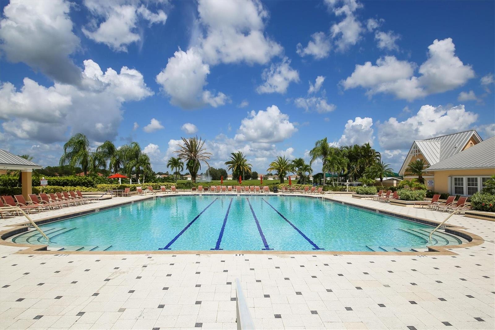 KINGS GATE PH 06 - Residential