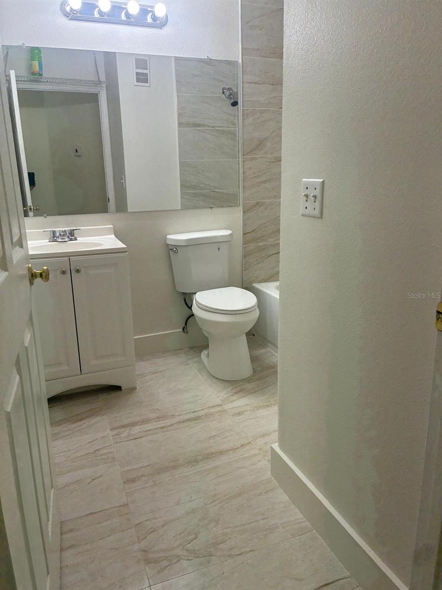 SUNSET LAKE CONDOMINIUM - Residential