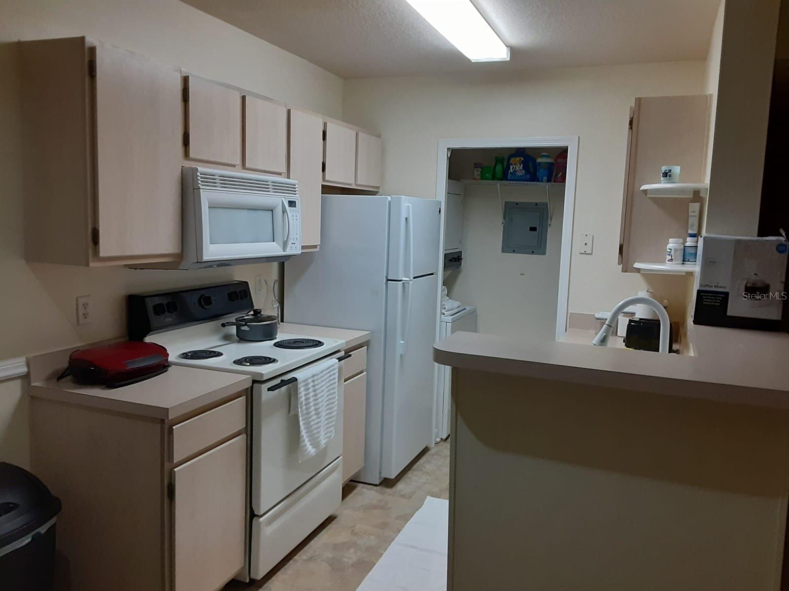 SUNSET LAKE CONDOMINIUM - Residential