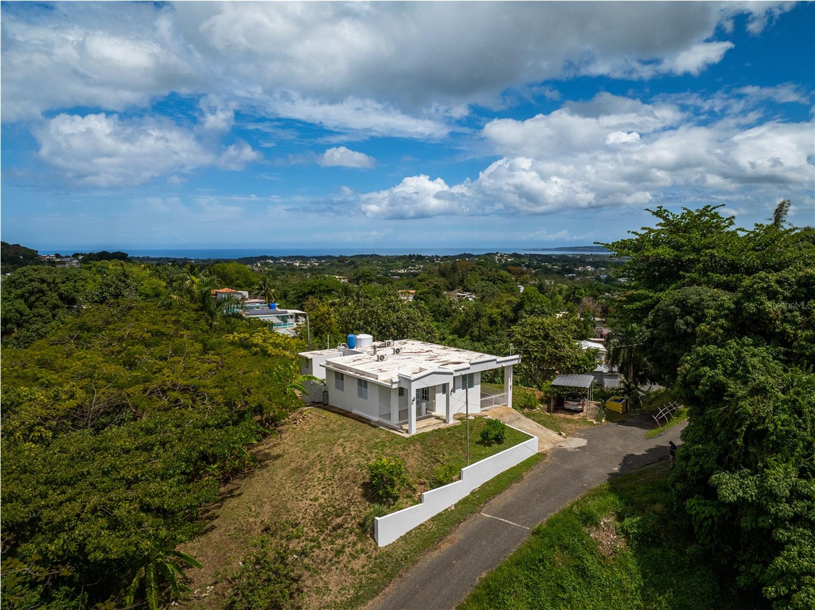 Carr 416 M 5.2, BO. LAGUNA