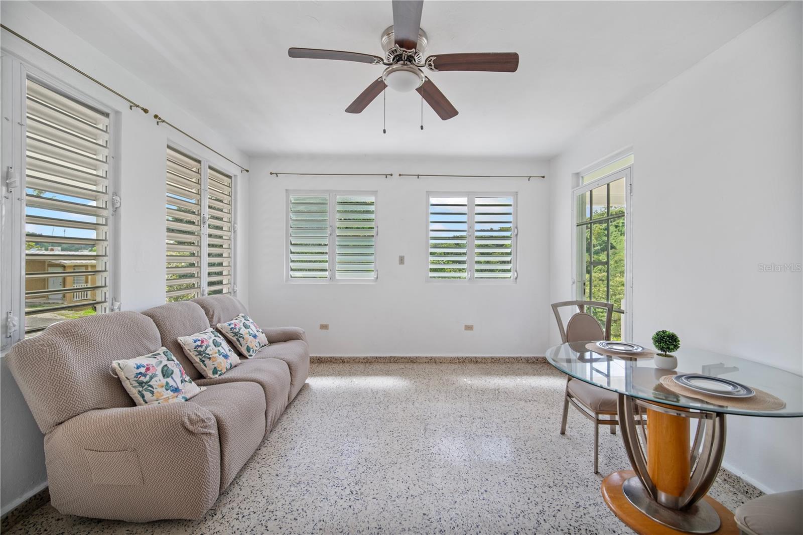 Carr 416 M 5.2, BO. LAGUNA