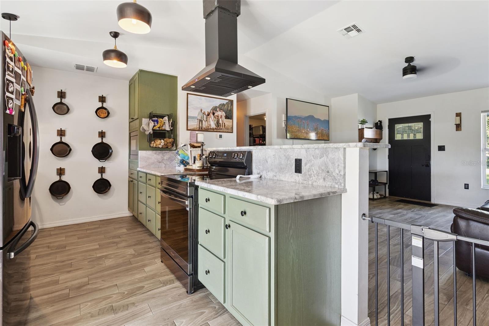 SUN COUNTRY VILLAGE - Residential