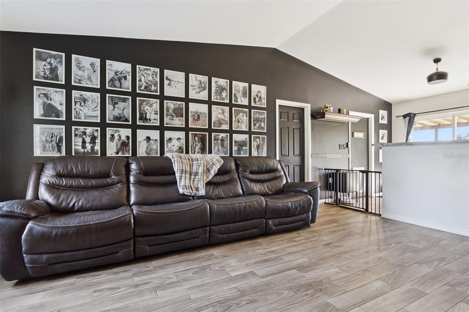 SUN COUNTRY VILLAGE - Residential