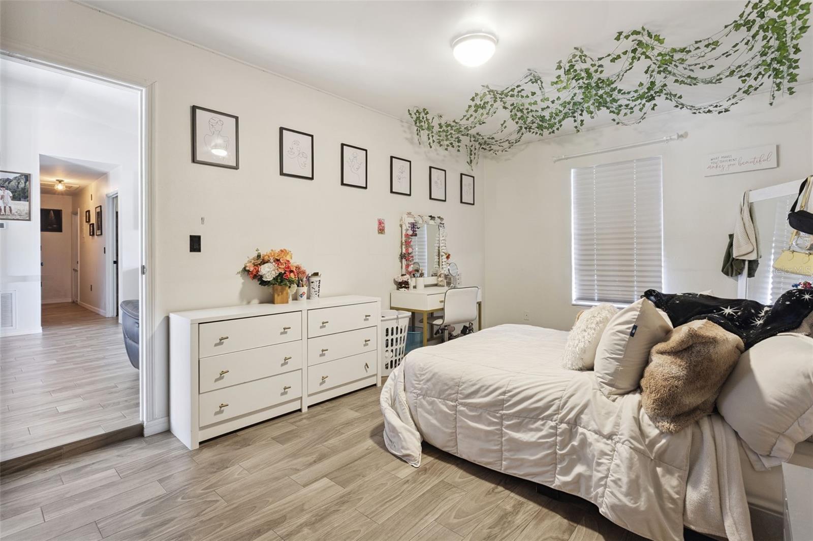 SUN COUNTRY VILLAGE - Residential