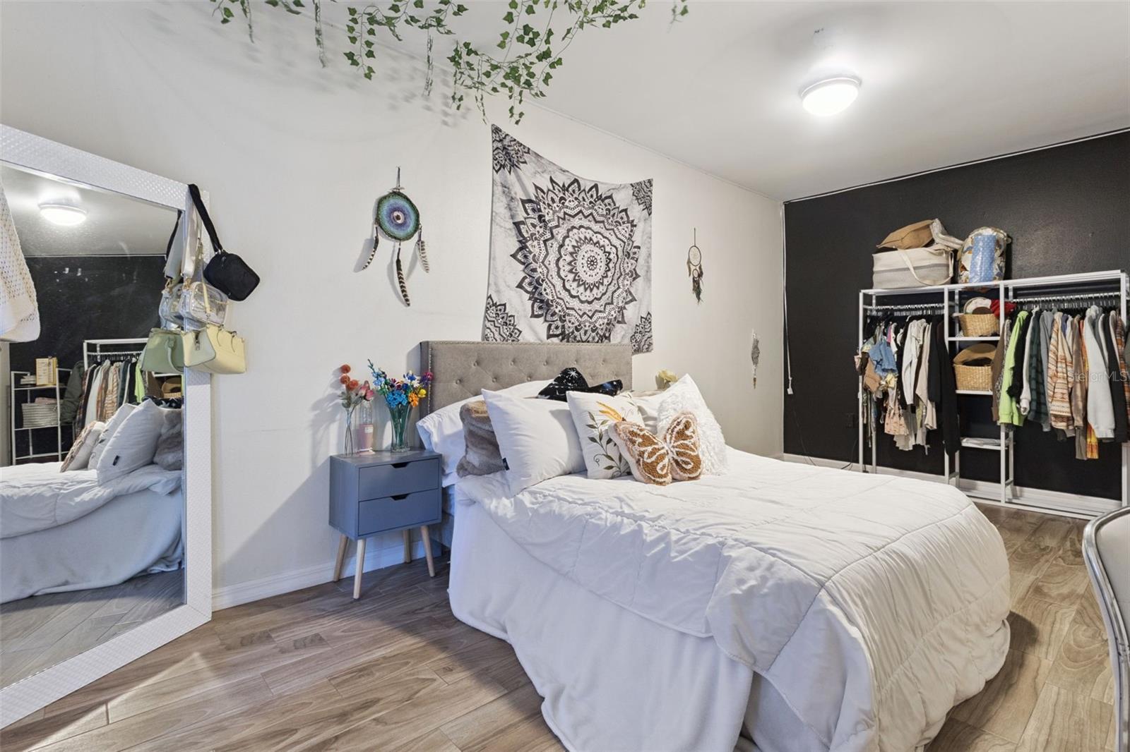 SUN COUNTRY VILLAGE - Residential