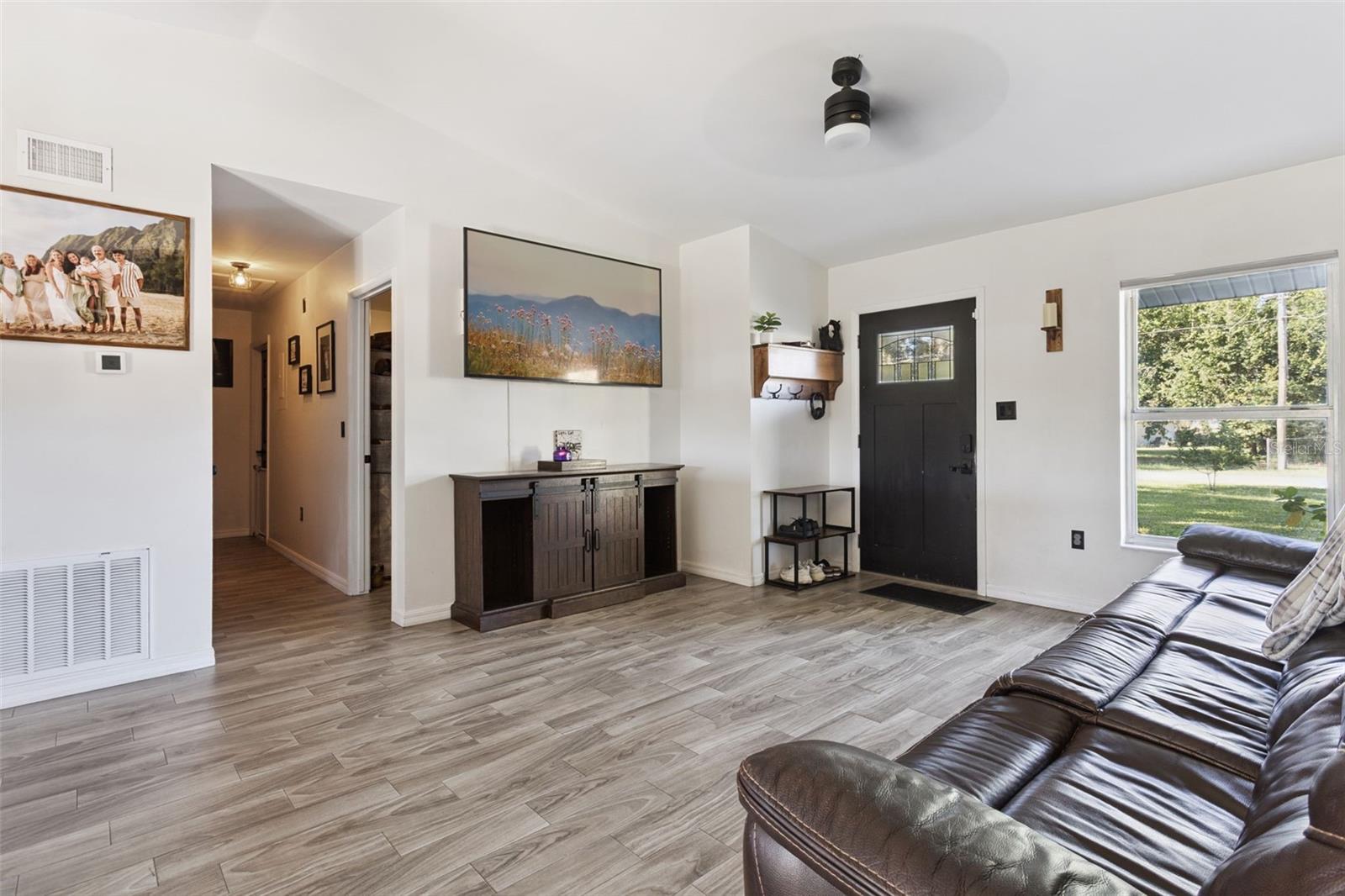 SUN COUNTRY VILLAGE - Residential