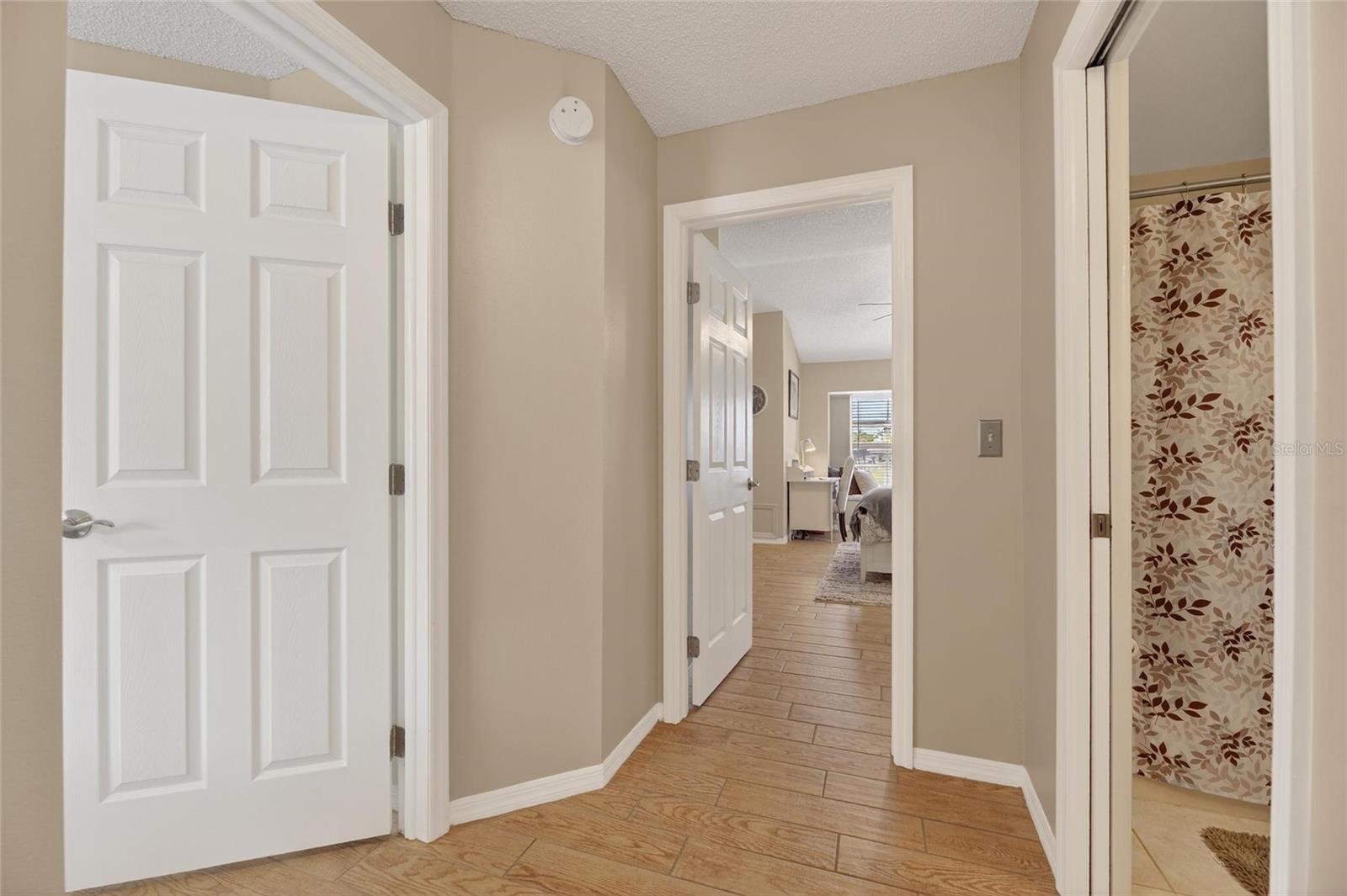 SUN CITY CENTER UNIT 162 PH - Residential