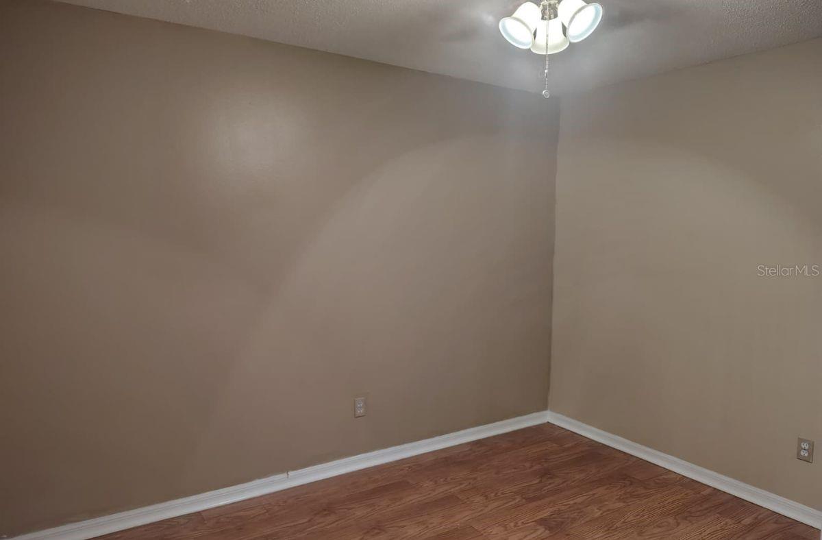 SUNRIDGE WOODS PH 02 - Residential Lease