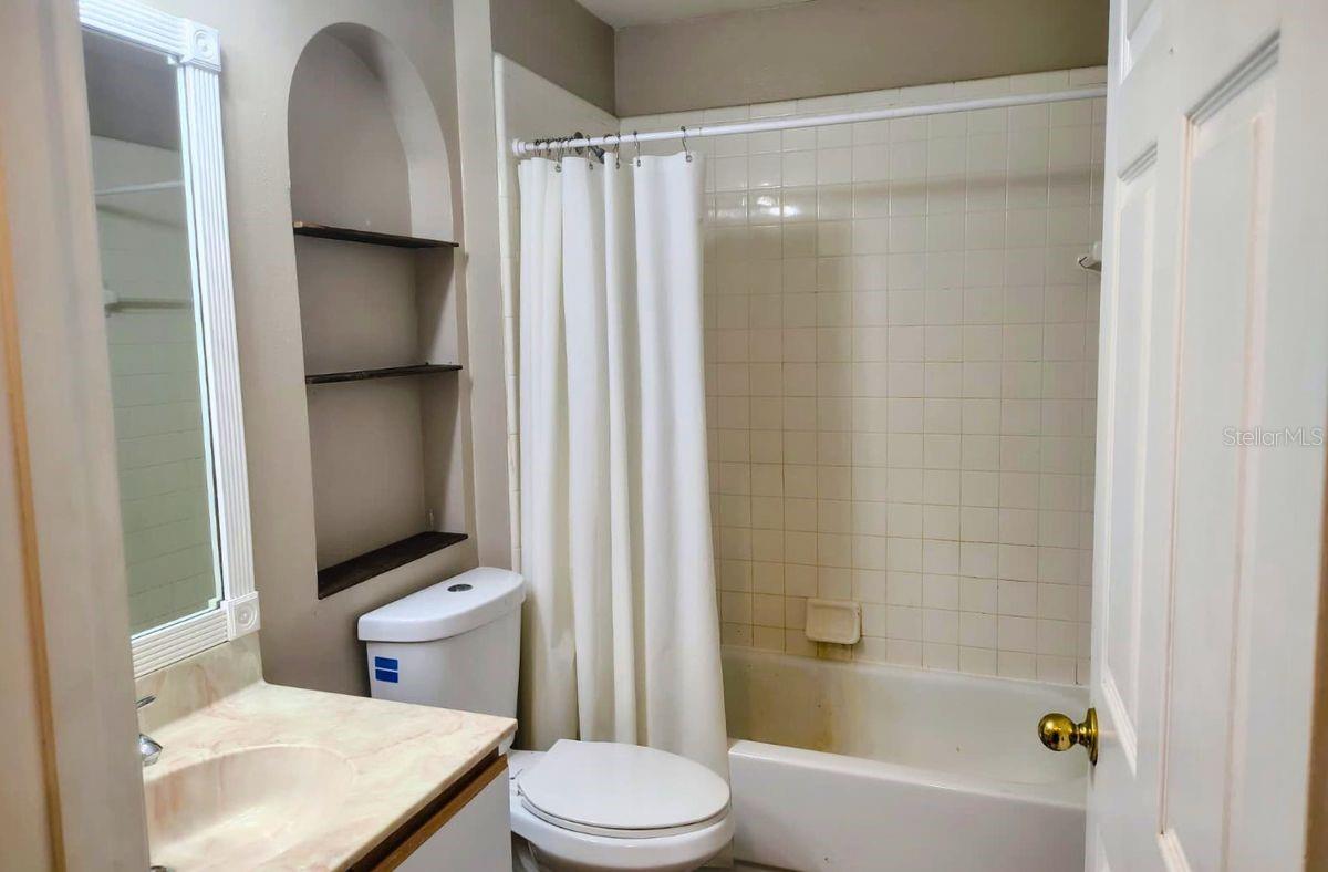 SUNRIDGE WOODS PH 02 - Residential Lease